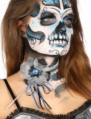 Kostümzubehör Halsband mit Blumen grau/blau